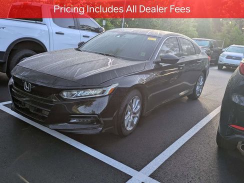 Used 2018 Honda Accord LX image 3