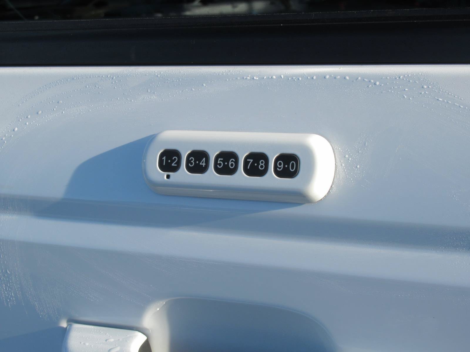 Used 2023 Ford Bronco Outer Banks AWD/4WD image 16