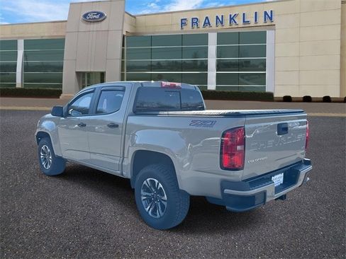 Used 2021 Chevrolet Colorado Z71 w/ Safety Package image 5