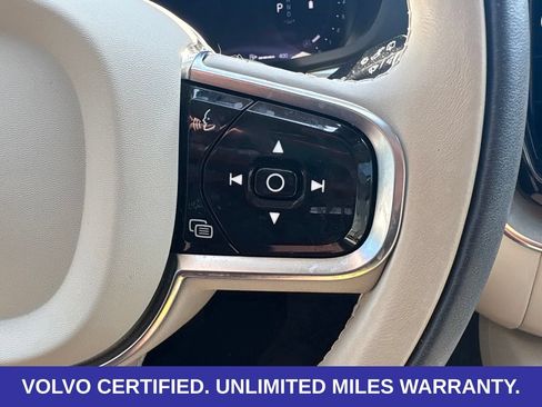 Certified 2024 Volvo XC60 B5 Plus w/ Protection Package Premier AWD/4WD image 23