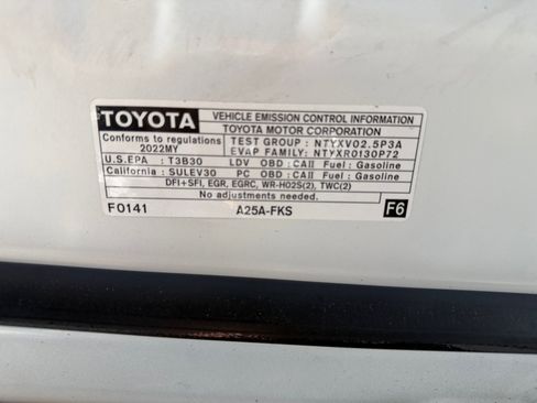 Used 2022 Toyota Camry SE w/ Carpet Mat Package (TMS) FWD image 22