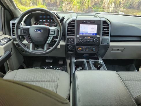 Used 2020 Ford F150 XLT w/ Equipment Group 302A Luxury AWD/4WD image 13