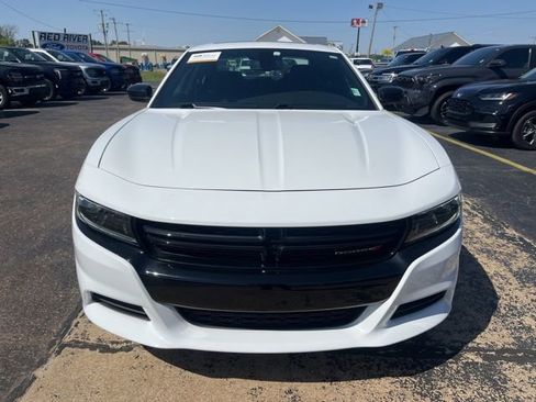 Used 2023 Dodge Charger SXT w/ Blacktop Package image 2