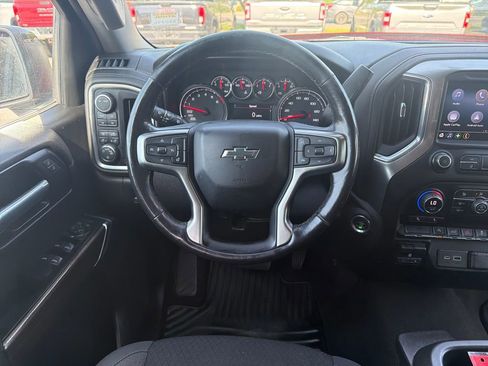Used 2021 Chevrolet Silverado 1500 RST w/ Z71 Off-Road Package AWD/4WD image 14