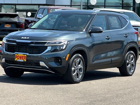 Used 2024 Kia Seltos S AWD/4WD image 8