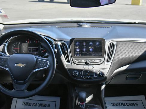 Used 2023 Chevrolet Malibu RS image 34