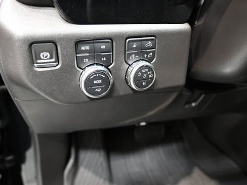 Used 2024 GMC Sierra 1500 Elevation w/ Elevation Premium Package image 22