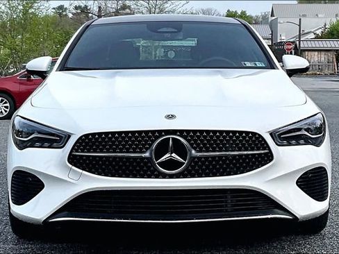 Used 2025 Mercedes-Benz CLA 250 4MATIC image 12