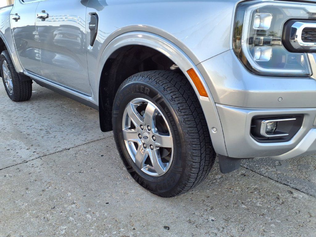 Used 2024 Ford Ranger Lariat w/ FX4 Off-Road Package AWD/4WD image 18