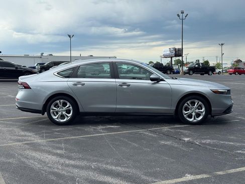 Used 2025 Honda Accord LX image 3