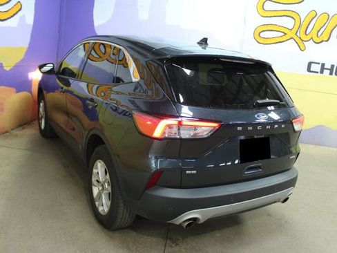 Used 2022 Ford Escape SE AWD/4WD image 6