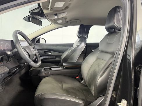 Used 2023 Nissan Ariya FWD image 19
