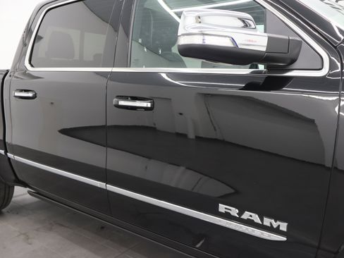 Used 2022 RAM 1500 Limited AWD/4WD image 29