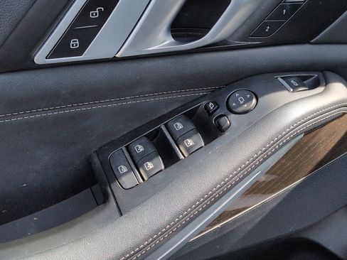 Used 2023 BMW X5 sDrive40i w/ Premium Package image 15