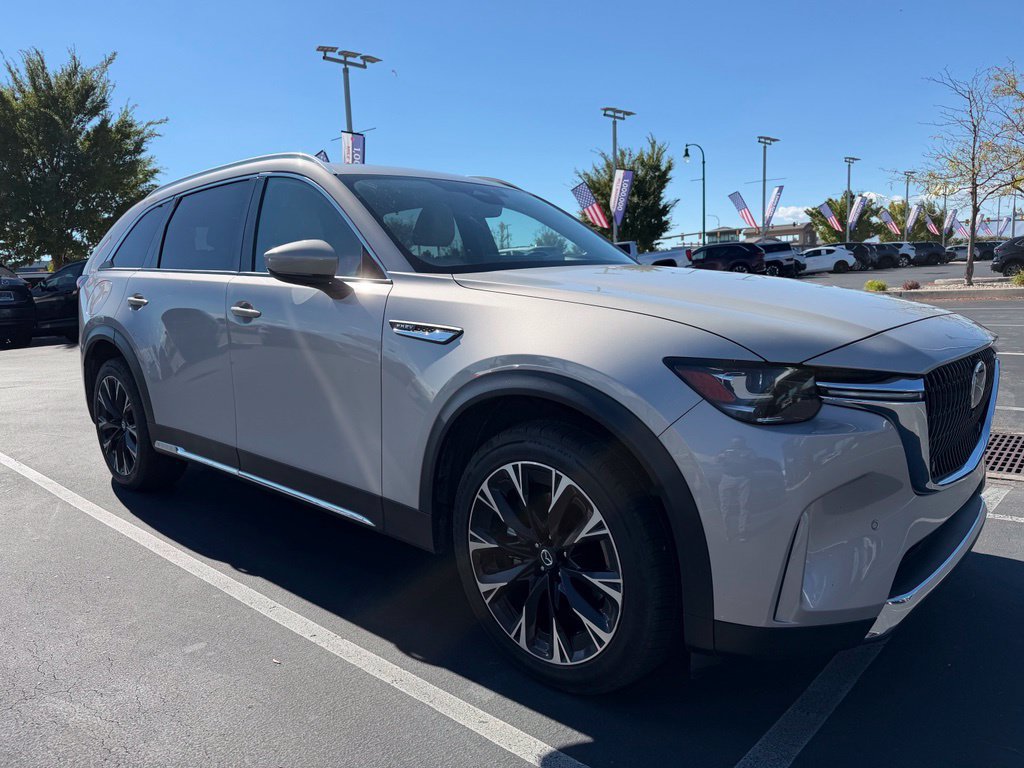 Used 2024 MAZDA CX-90 Plug-In Hybrid w/ Premium Plus AWD/4WD image 14