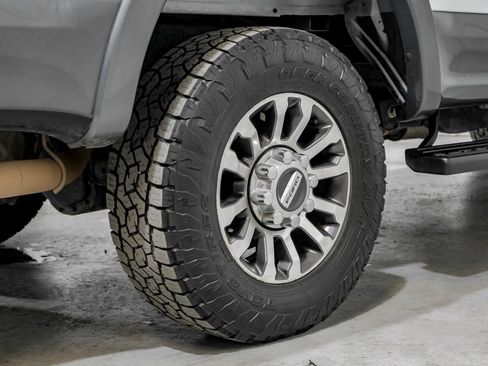 Used 2021 Ford F250 Lariat w/ FX4 Off-Road Package AWD/4WD image 58