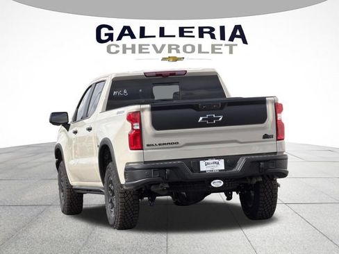 New 2026 Chevrolet Silverado 1500 ZR2 w/ ZR2 Bison Edition AWD/4WD image 5