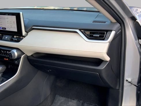 Used 2024 Toyota RAV4 XLE Premium FWD image 18