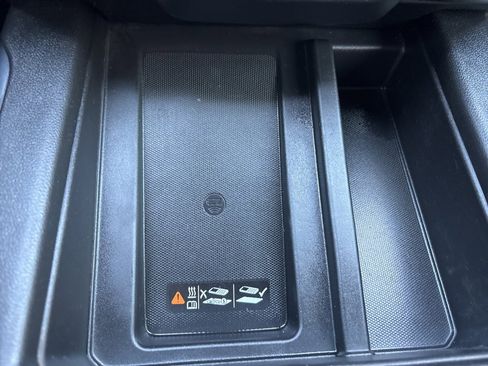 Used 2022 GMC Sierra 1500 AT4 w/ AT4 Premium Package image 20