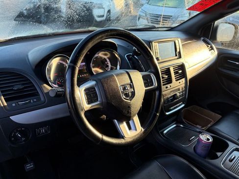 Used 2019 Dodge Grand Caravan GT image 14