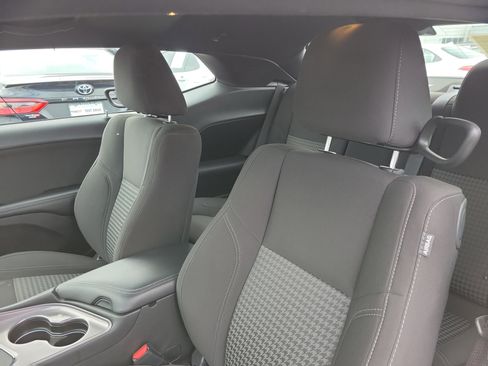 Used 2023 Dodge Challenger SXT w/ Blacktop Package image 11