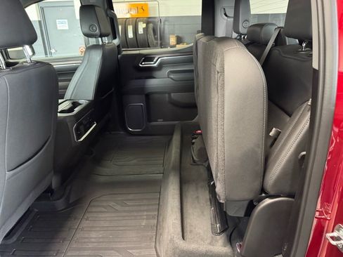 Used 2023 GMC Sierra 1500 SLT w/ SLT Premium Package image 14