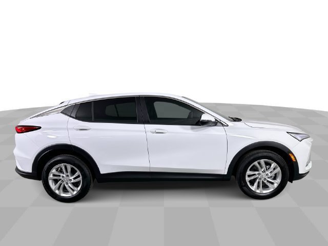 New 2026 Buick Envista Sport Touring w/ Convenience I Package FWD image 10