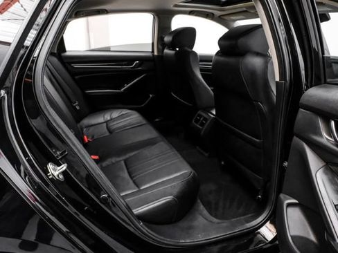 Used 2018 Honda Accord EX-L image 46