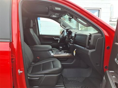 Used 2024 Chevrolet Silverado 1500 LT Trail Boss w/ Convenience Package II image 20