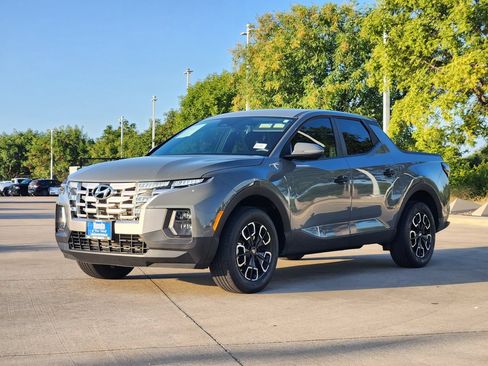 Used 2024 Hyundai Santa Cruz SEL FWD image 3