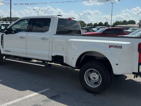 Used 2025 Ford F350 Lariat w/ Chrome Package AWD/4WD image 4