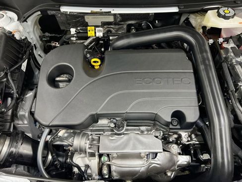 New 2026 Chevrolet Equinox LT FWD image 25
