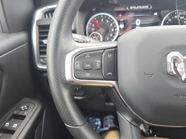 New 2026 RAM 1500 Express AWD/4WD image 13