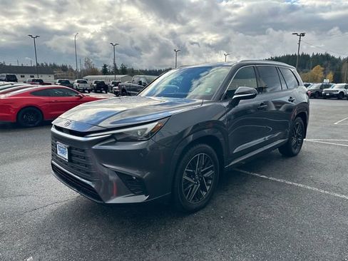 Used 2024 Lexus TX 350 AWD image 7