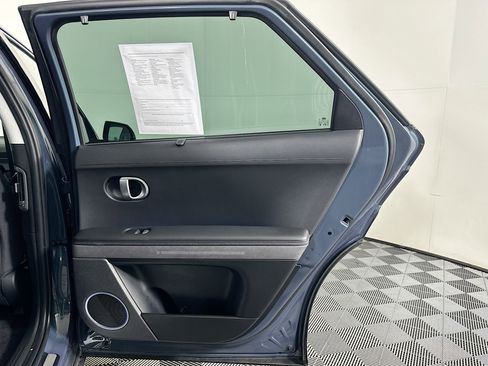 Used 2024 Hyundai Ioniq 5 Limited image 31