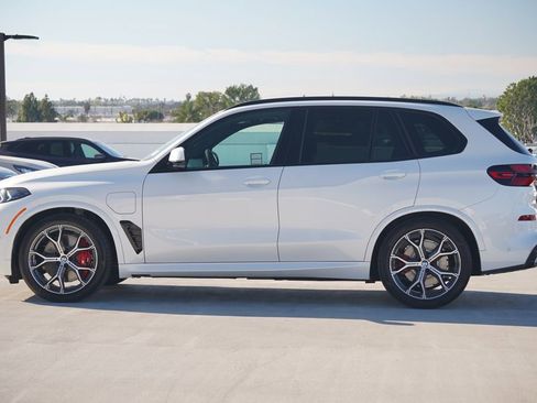 New 2026 BMW X5 xDrive50e w/ M Sport Package image 4