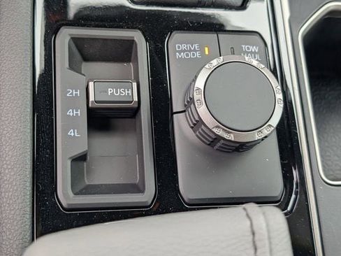 New 2026 Toyota Tundra Limited AWD/4WD image 17