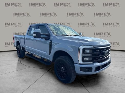 Used 2024 Ford F250 Lariat w/ Lariat Ultimate Package AWD/4WD image 7