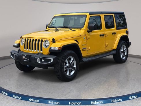 Used 2019 Jeep Wrangler Unlimited Sahara AWD/4WD image 1
