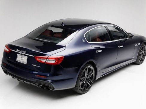 Used 2020 Maserati Quattroporte S GranSport image 11