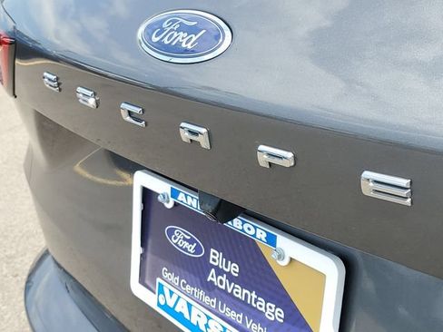 Certified 2024 Ford Escape ST-Line Elite w/ Premium Technology Package AWD/4WD image 7
