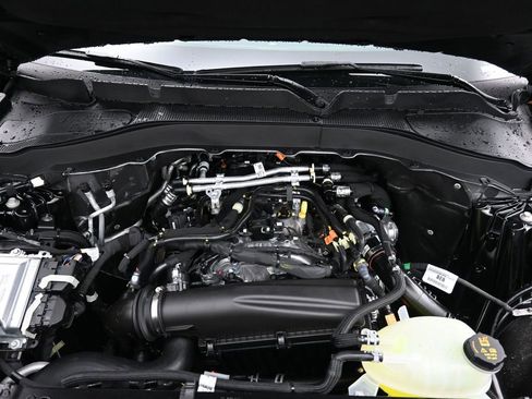 New 2026 Ford Explorer Active image 12