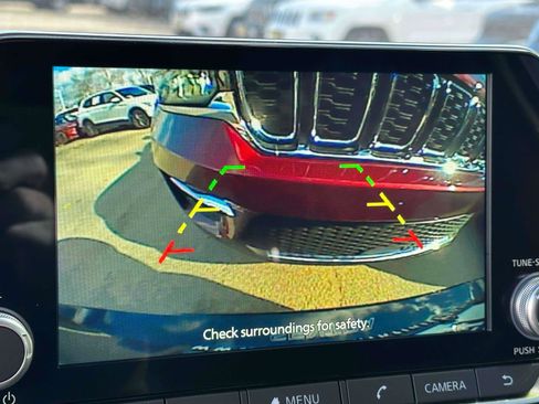 Used 2024 Nissan Sentra SR image 27