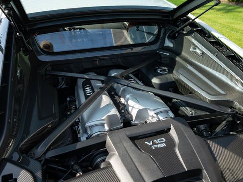 Certified 2023 Audi R8 V10 performance AWD/4WD image 33