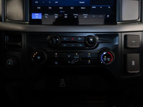 Used 2025 Ford F150 XL RWD image 28