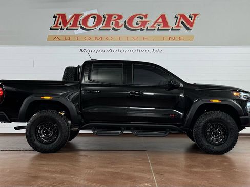 Used 2024 GMC Canyon AT4X w/ AT4X AEV Edition image 2