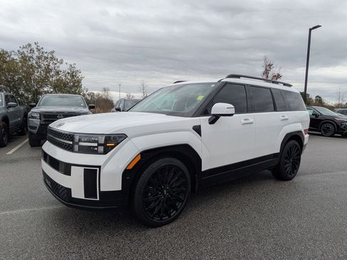 Used 2025 Hyundai Santa Fe Calligraphy image 8