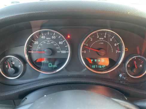 Used 2018 Jeep Wrangler Unlimited Sport S image 27