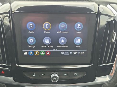 Used 2023 Chevrolet Traverse LT image 14