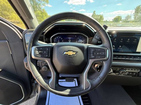 Certified 2024 Chevrolet Silverado 1500 LT AWD/4WD image 18